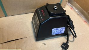 5-programli-xpress-blender-blendtec-commercial-03542